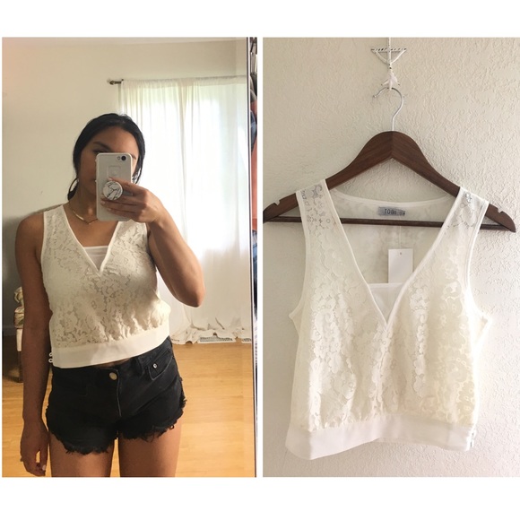Tobi Tops - TOBI | Lace Cropped Tank Top NEW!💖